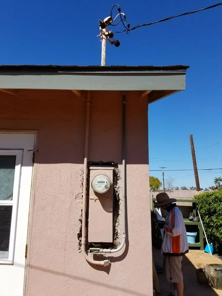 Slide of Lightning Electric