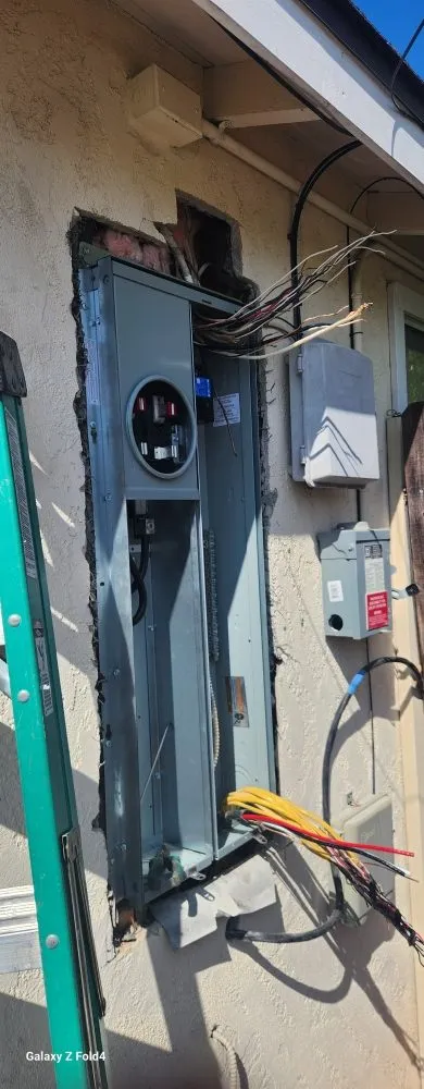 Slide of Lightning Electric