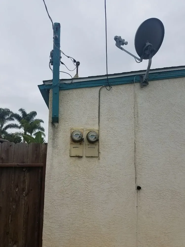 Slide of Lightning Electric