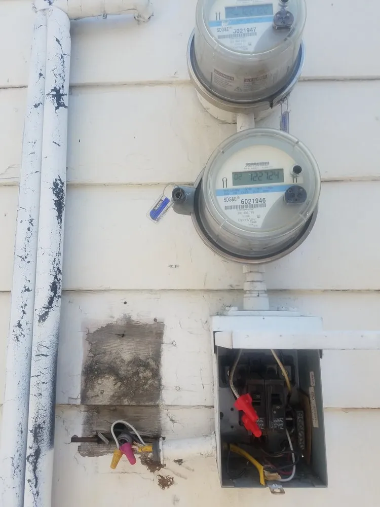 Slide of Lightning Electric