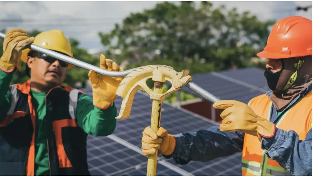 Slide of Lightning Strike Electric