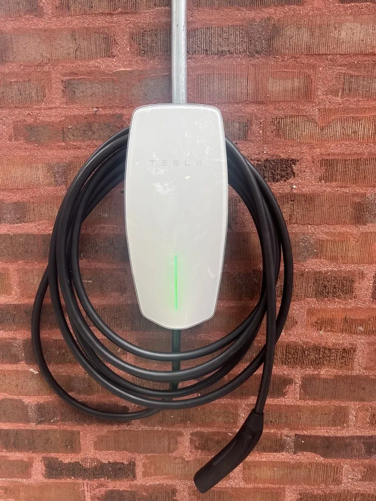 Slide of LightningRay Electric