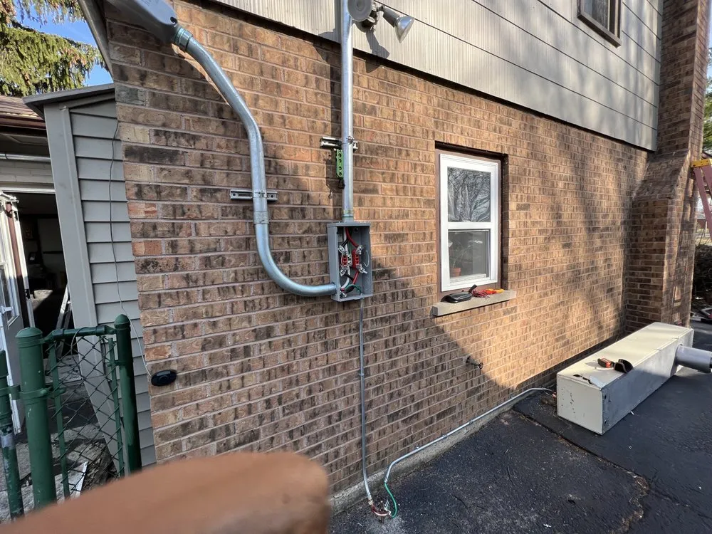 Slide of LightningRay Electric