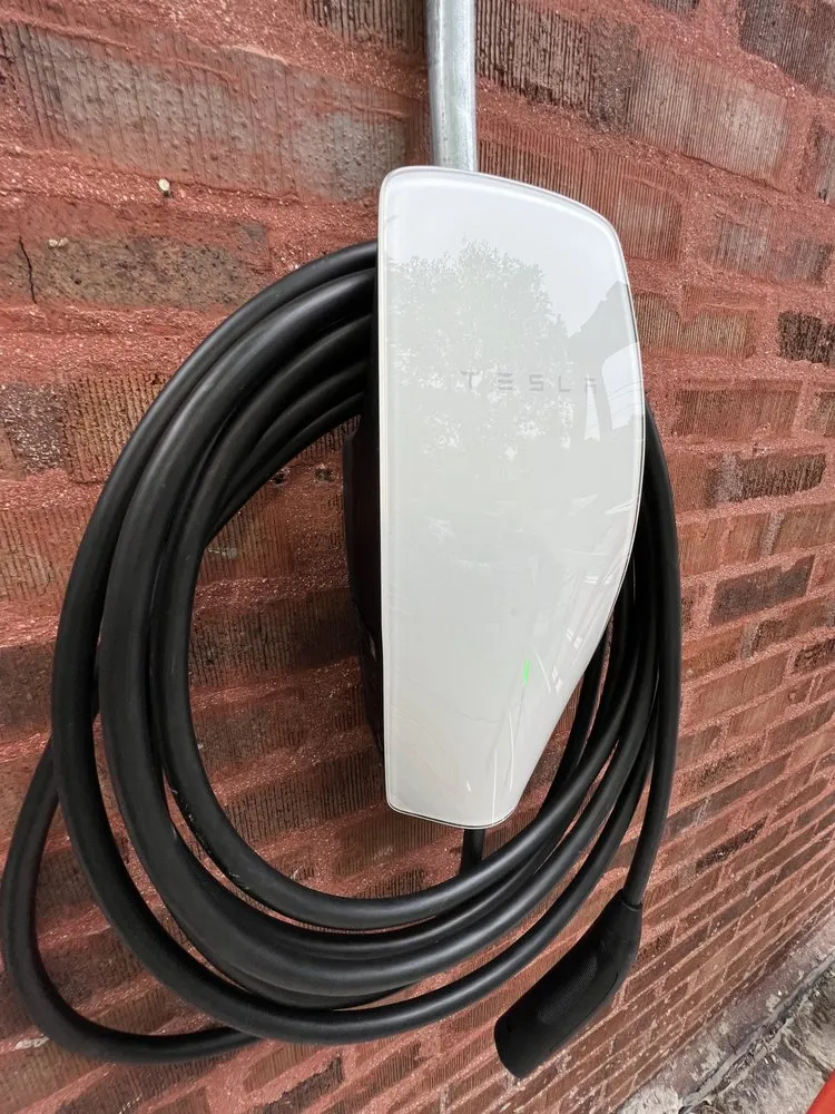 Slide of LightningRay Electric