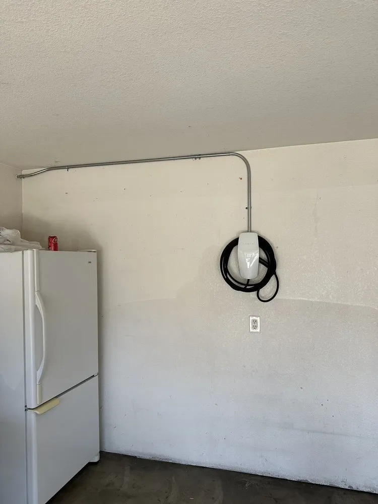 Licensed circuit breaker repair experts serving ,  - Lights Out Electric