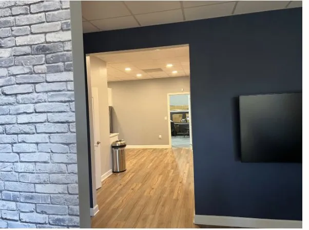 Slide of Lightside Electric