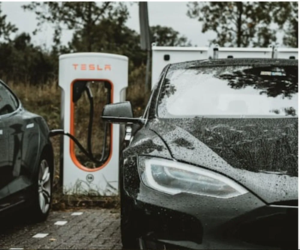 Slide of Lightside Electric