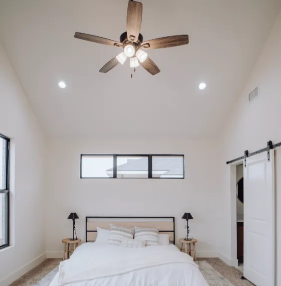 Slide of Lightside Electric