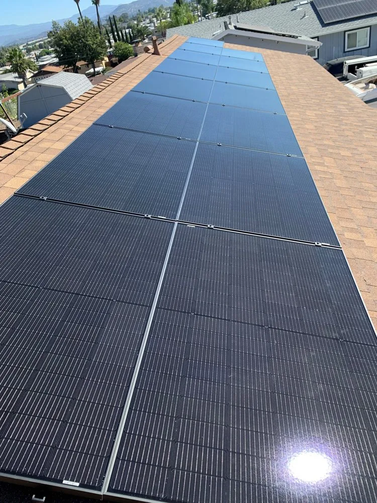 Slide of Lightwave Electric & Solar