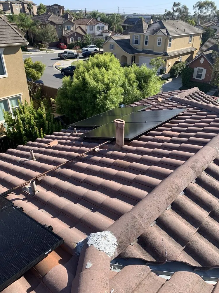 Slide of Lightwave Electric & Solar