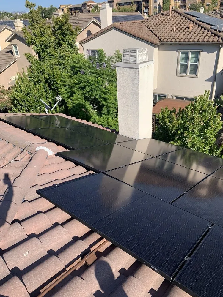 Slide of Lightwave Electric & Solar