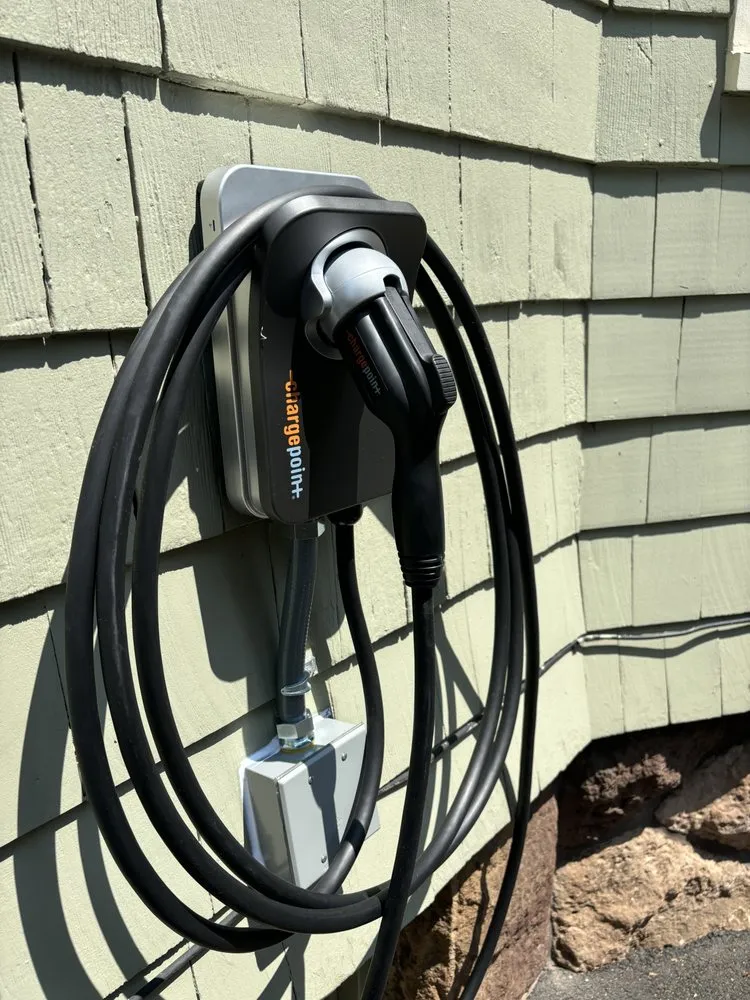 Slide of Lightwire Electric