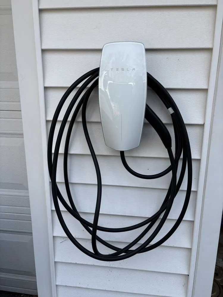 Slide of Lightwire Electric