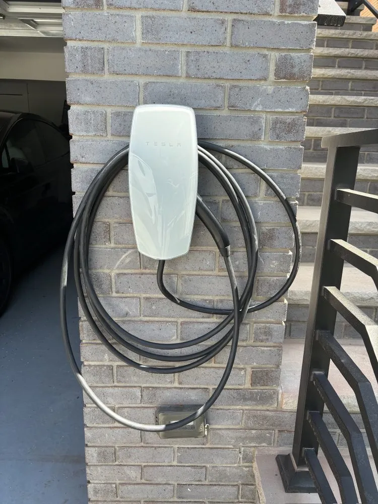 Slide of Lightwire Electric