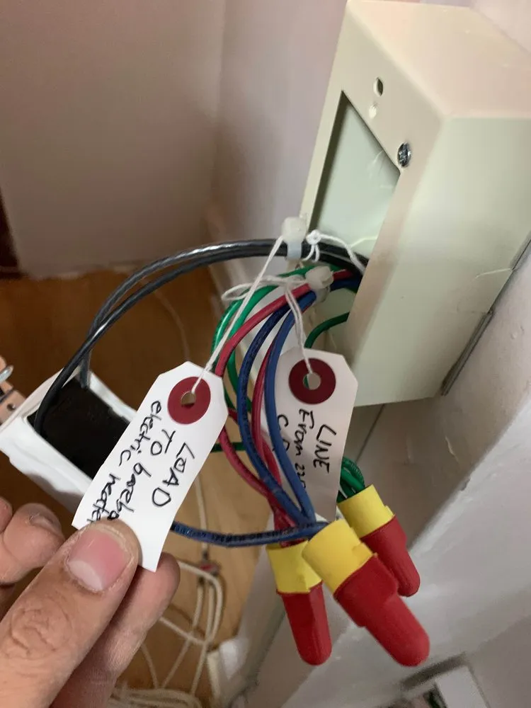 Slide of Lightwire Electric