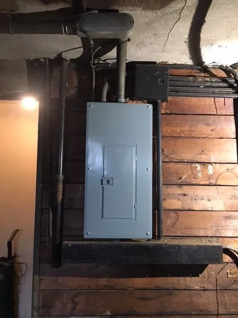 Trusted outlet and switch repair service in , - LightWorks Electrical Services