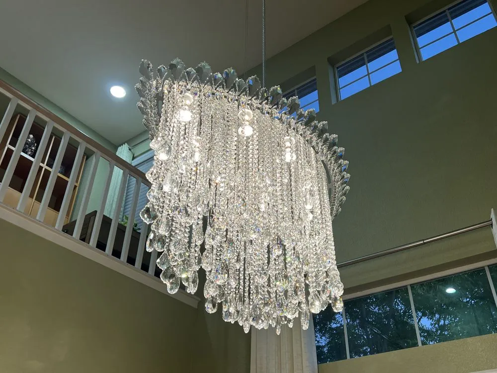 Slide of Lilais Electric