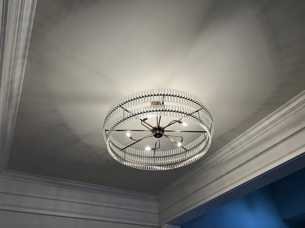 Slide of Lilais Electric