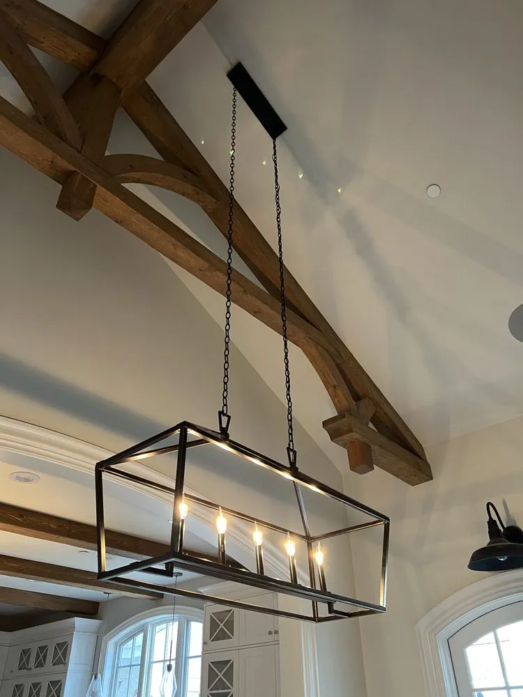 Slide of Lilais Electric