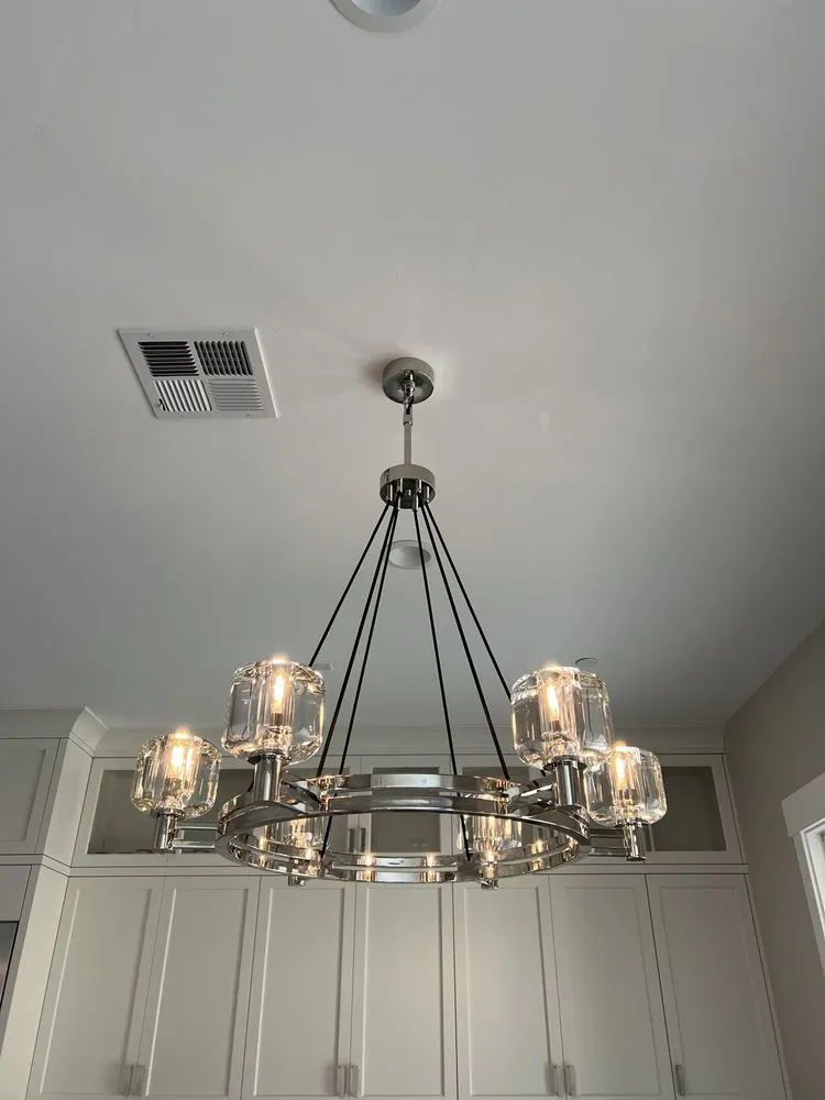 Slide of Lilais Electric