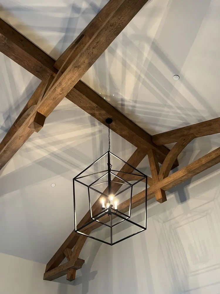 Slide of Lilais Electric