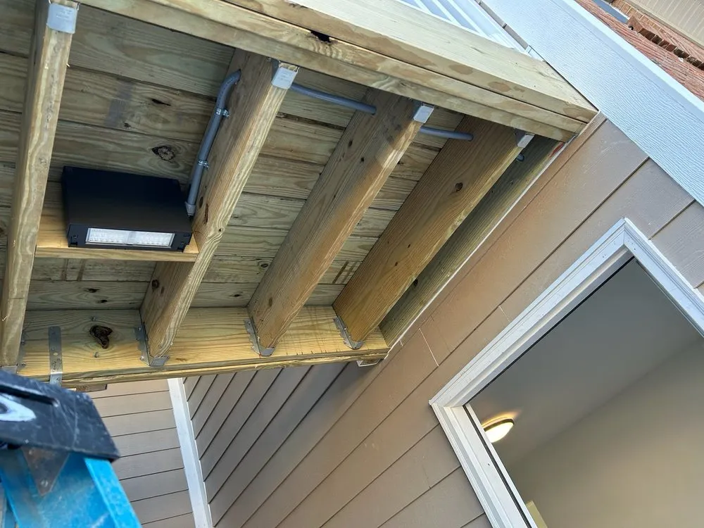 Slide of Lilia Electric Servies