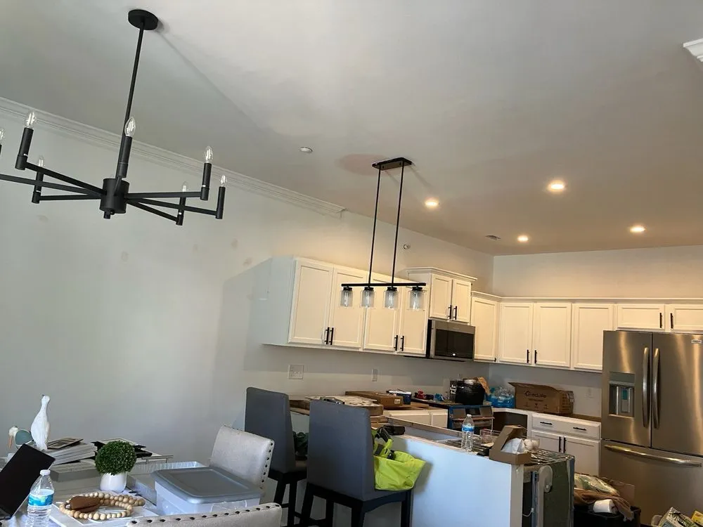 Slide of Lilia Electric Servies