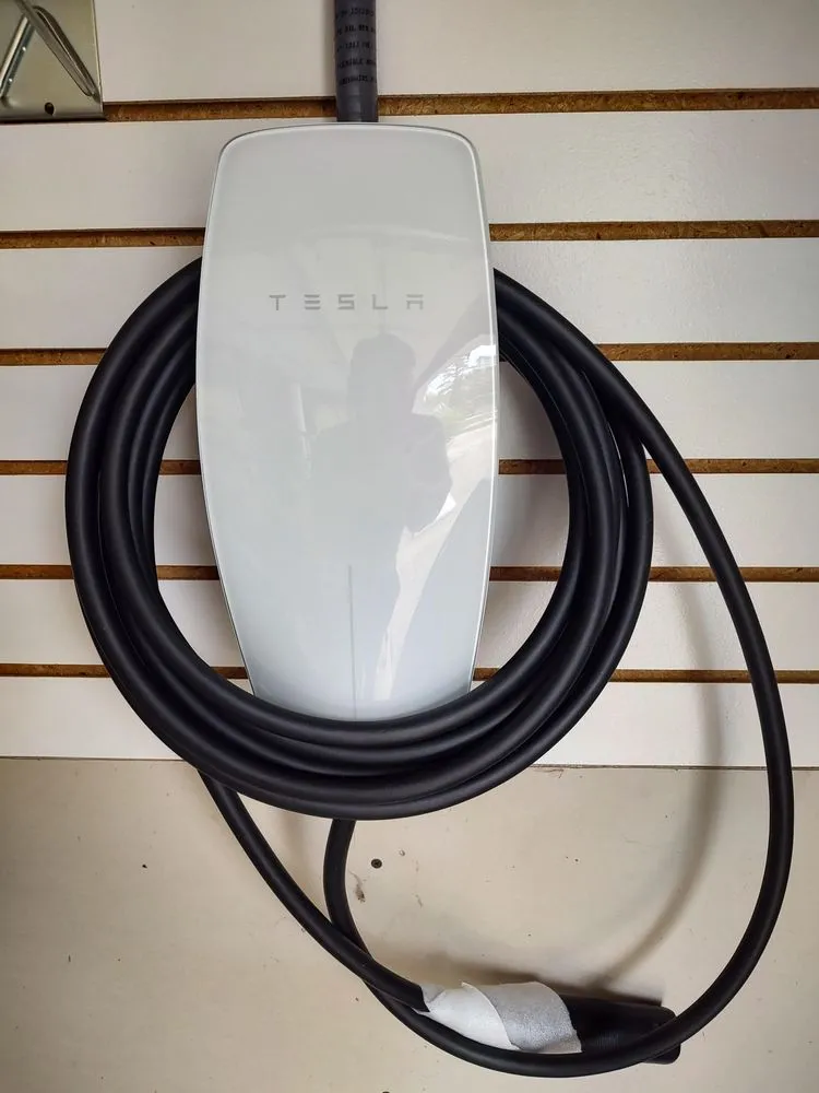 Slide of Lily Creek Electrical Services