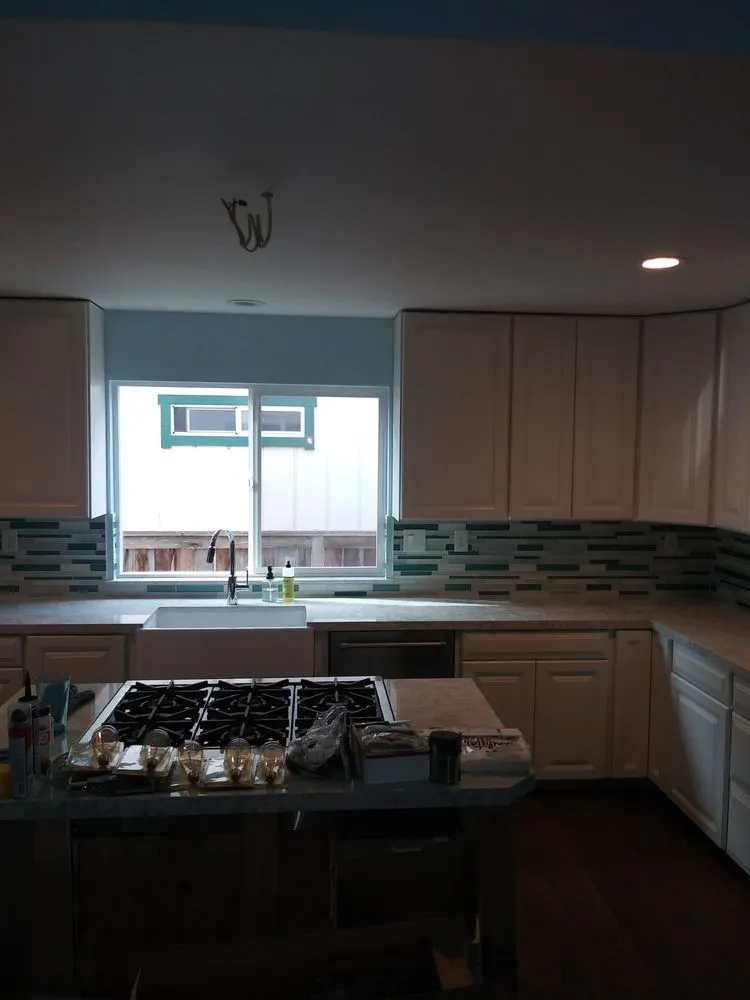 Slide of Lima Electric