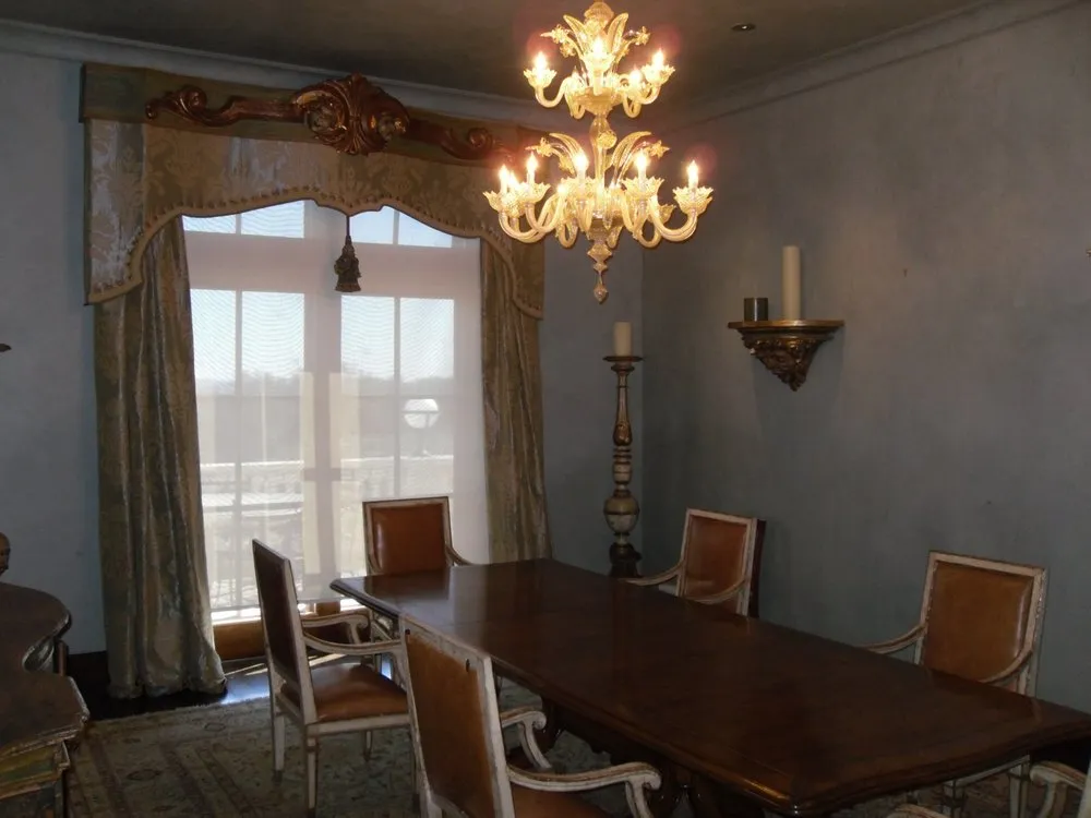 Slide of Lima Electric