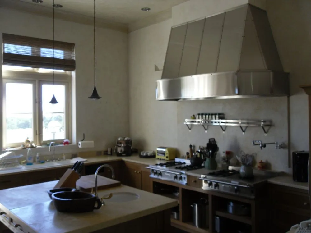 Slide of Lima Electric