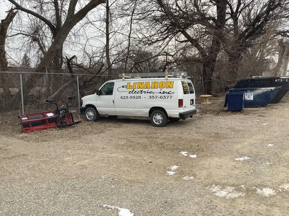 Trusted circuit breaker repair service in ,  - Linahon Electric