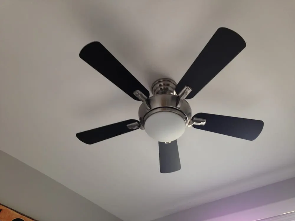 Slide of Lincoln Home Services