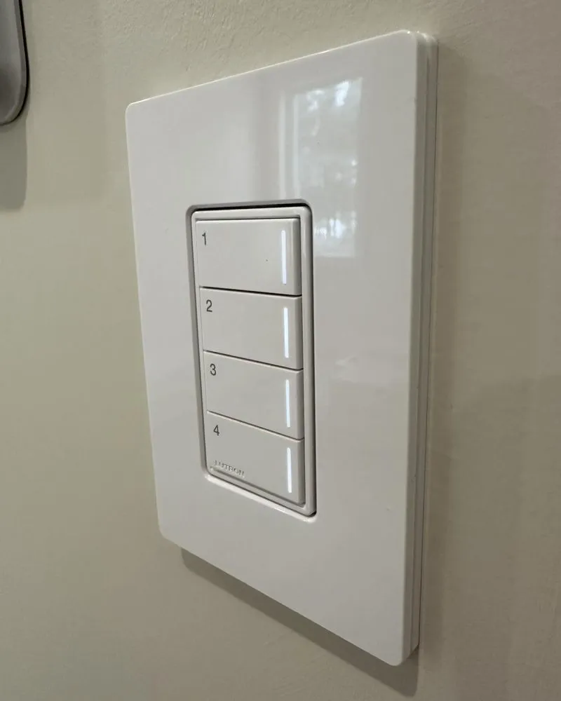 Slide of Lincoln Square Electrical Services