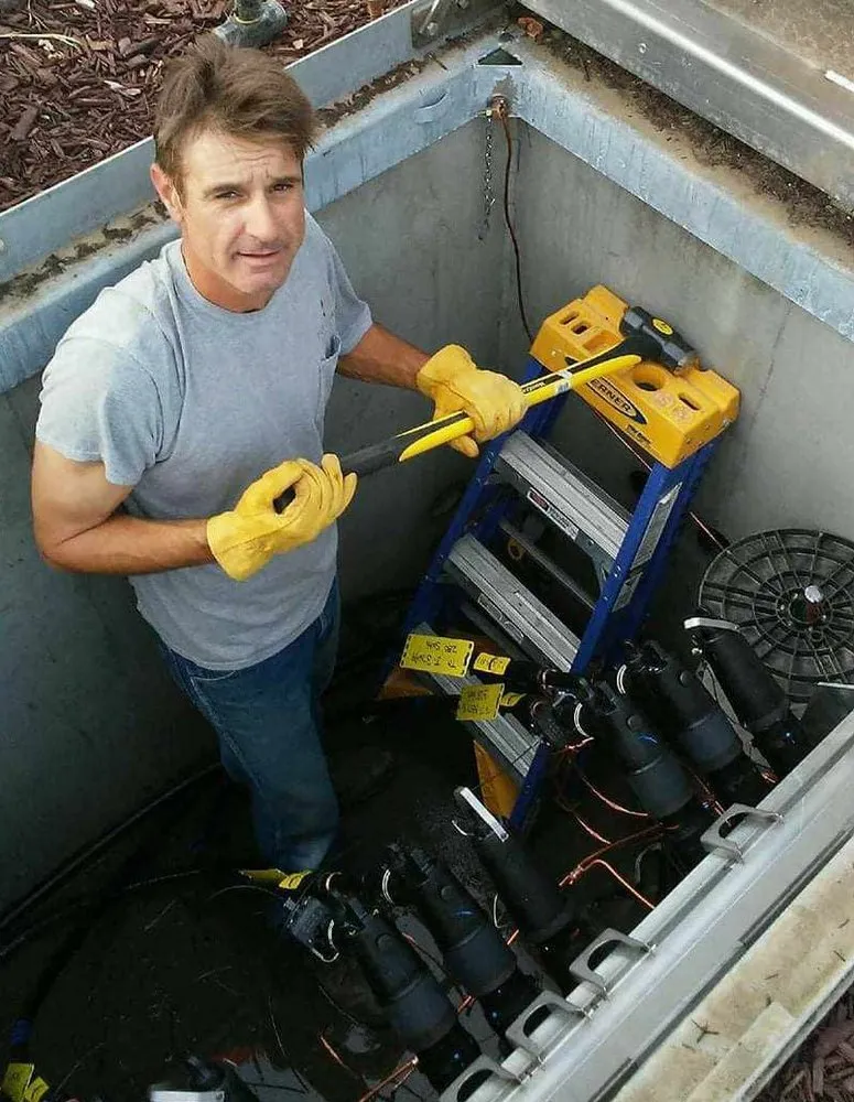 Slide of Lind Electric