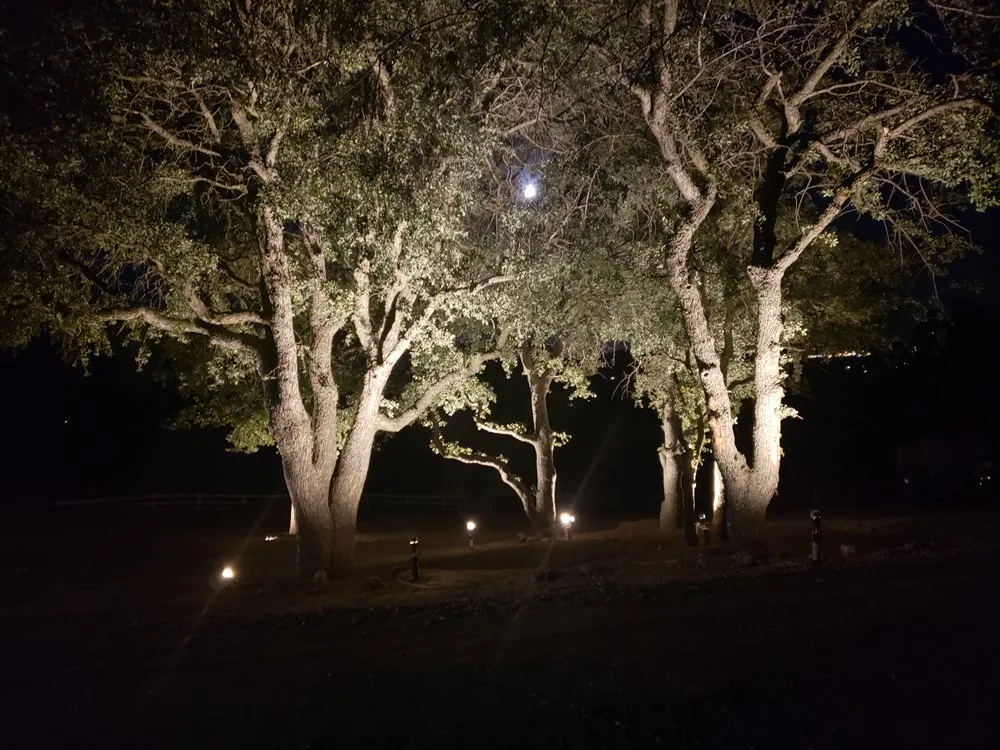 Slide of Lind Electric