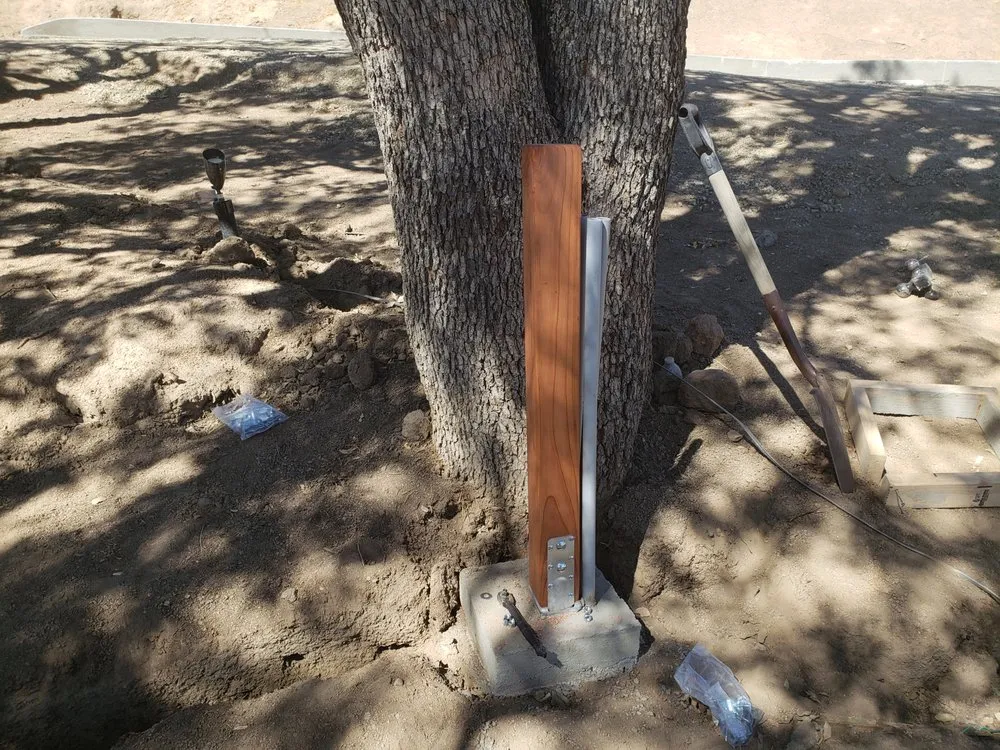 Slide of Lind Electric