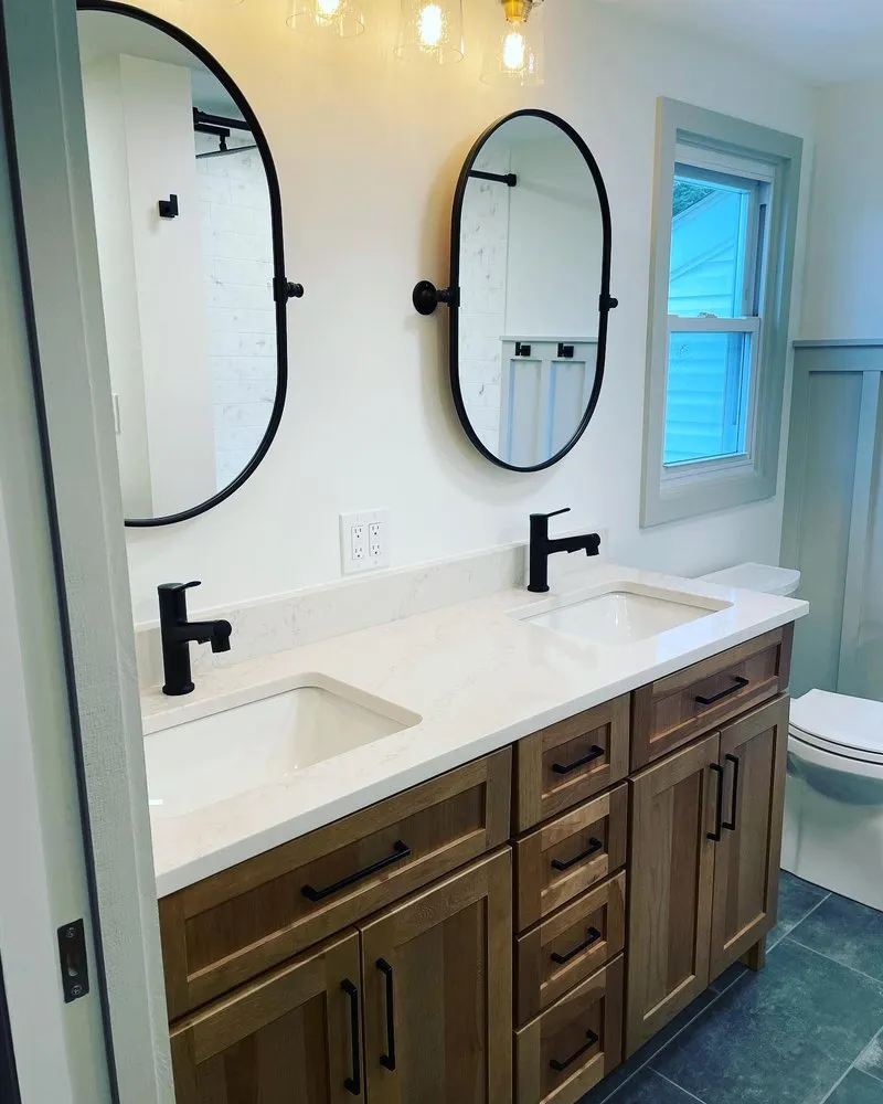 Slide of Lindsey Home Improvement