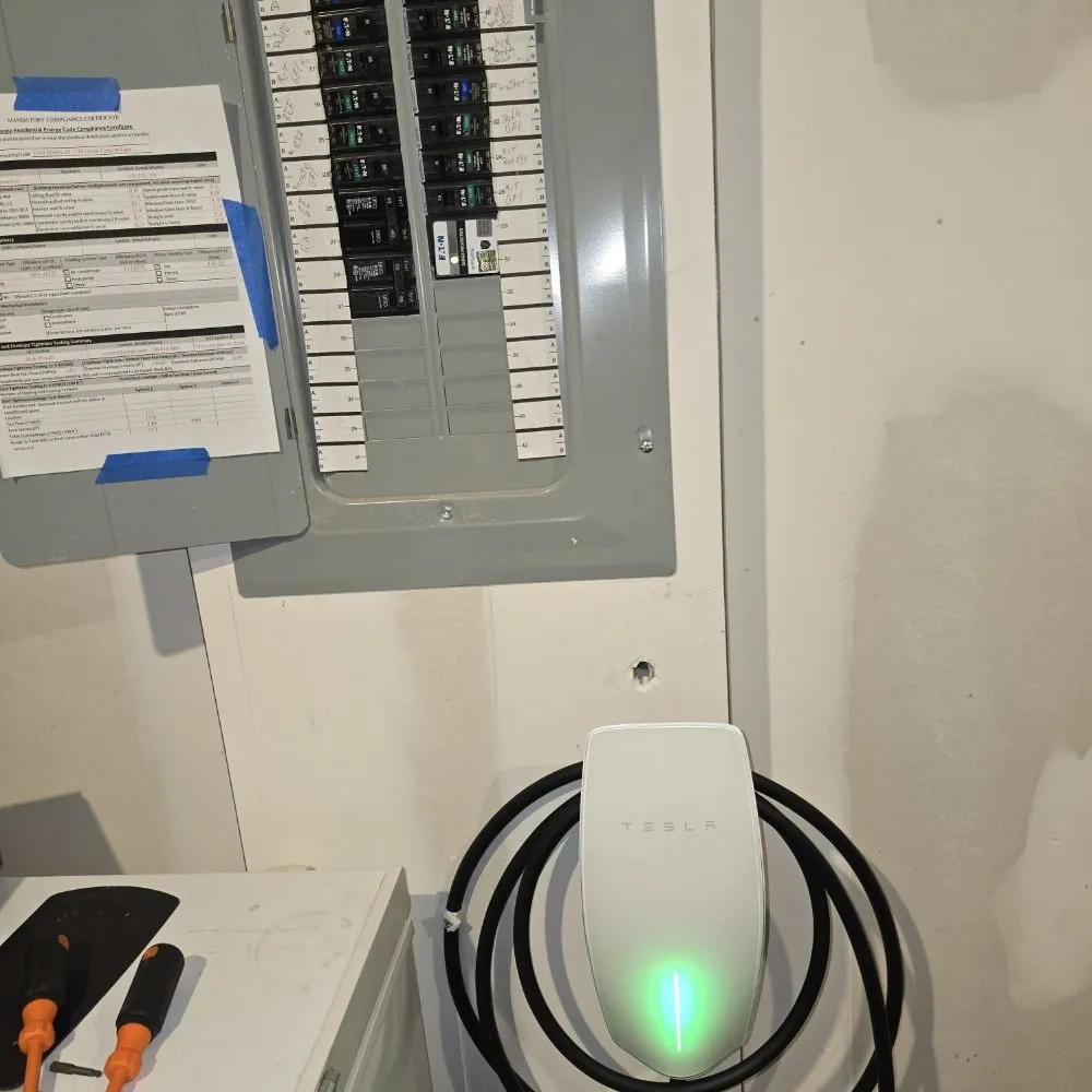 Slide of Lindsey Lighting