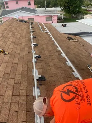 Line Power Electric Logo