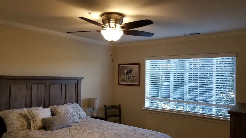 Slide of Link Electrix