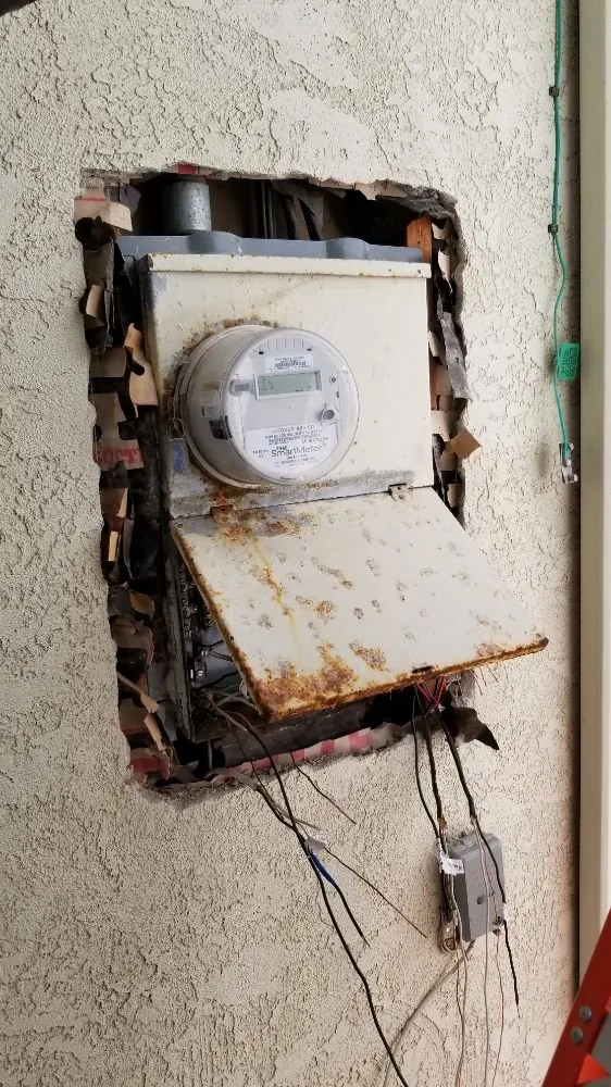 Slide of Link Electrix