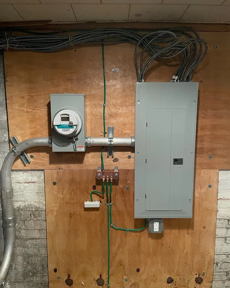 Slide of Linked Electrical Contractors