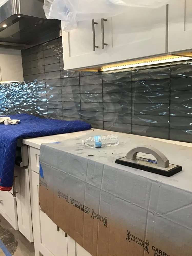 Slide of Lin's Electric