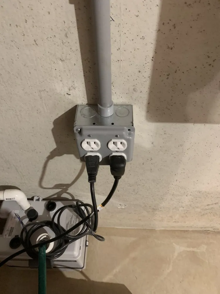 Slide of Linscott Electric