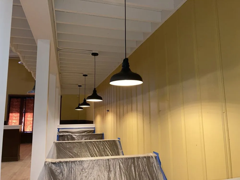 Slide of Lion Electric