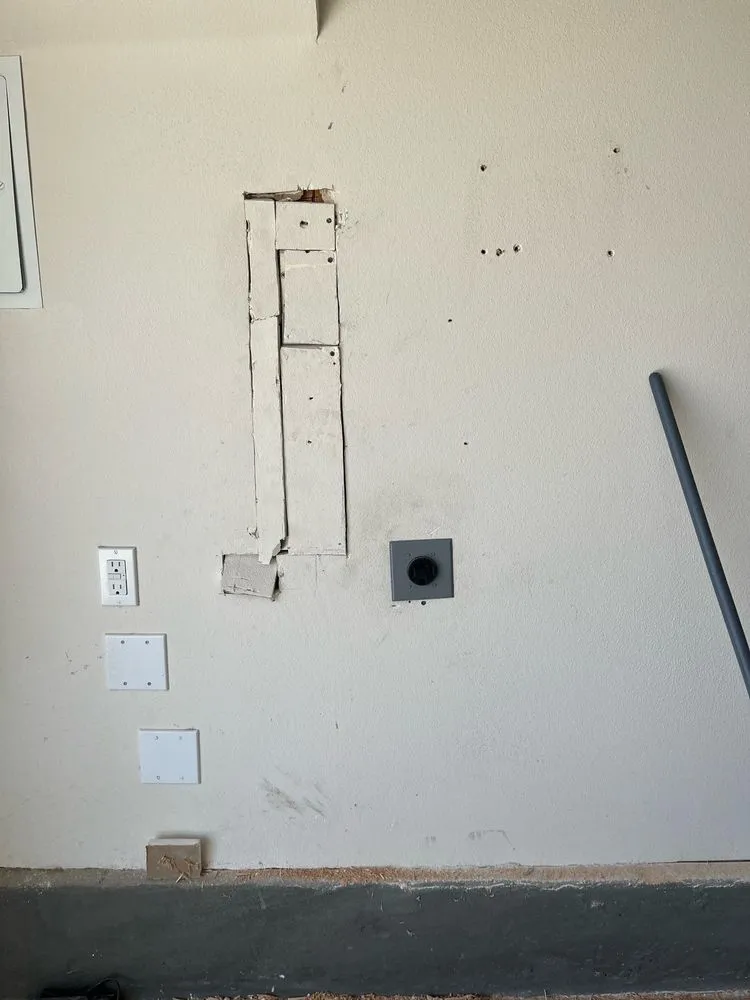 Slide of Lioness Electric