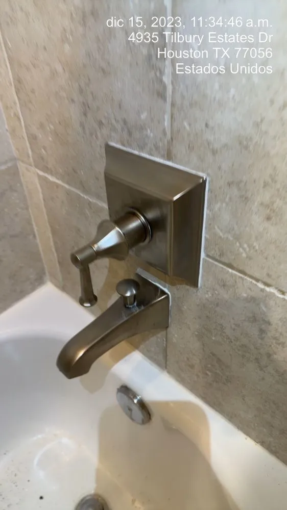 Slide of Lions Solution Contractor