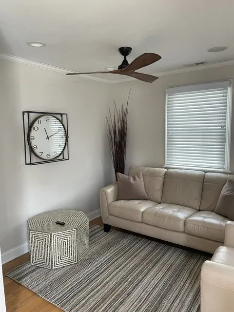 Slide of LIP Electric