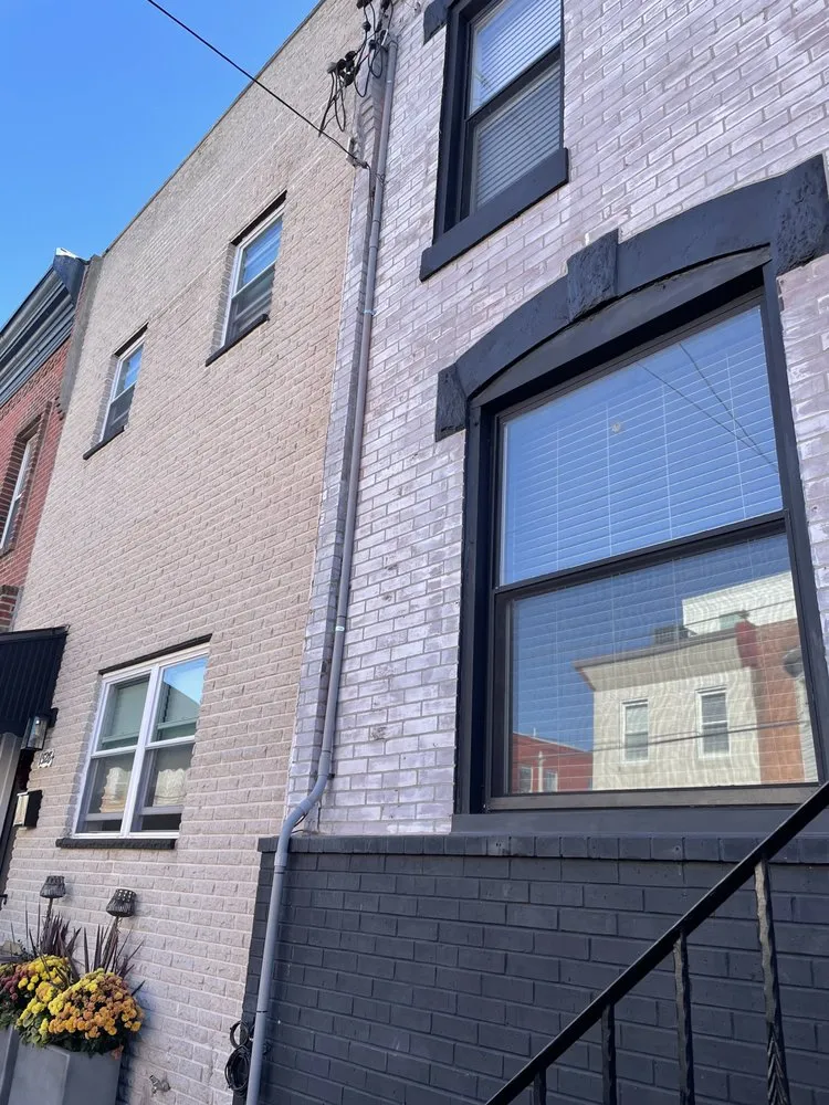 Slide of LIP Electric